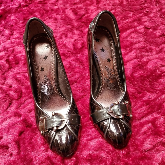 NAUGHTY MONKEY BLACK MOC CROC SHINY BUCKLE PUMPS - Picture 2 of 8